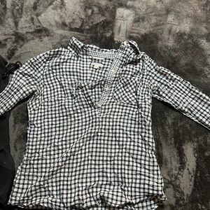 Plaid quarter-button up with 3/4 sleeves and breast pocket